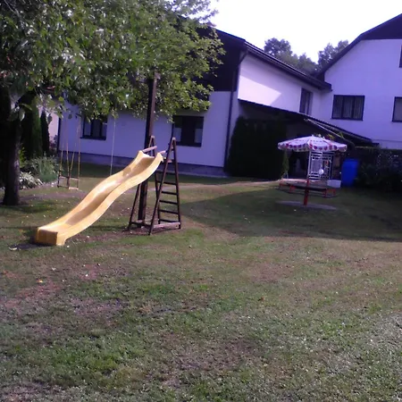 Rekreacny Dom S 5 Spalnami Holiday home *